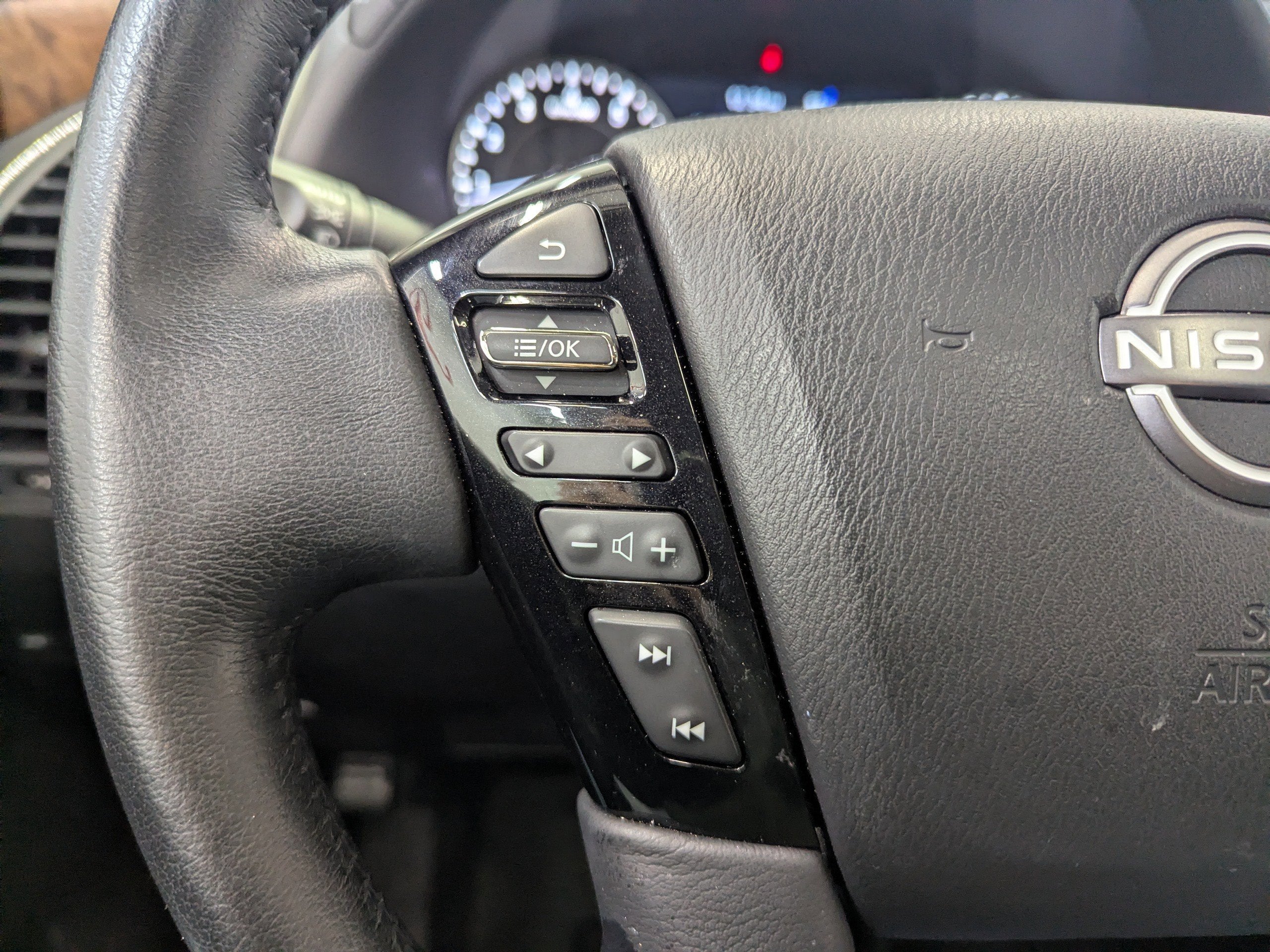 2024 Nissan Armada SL