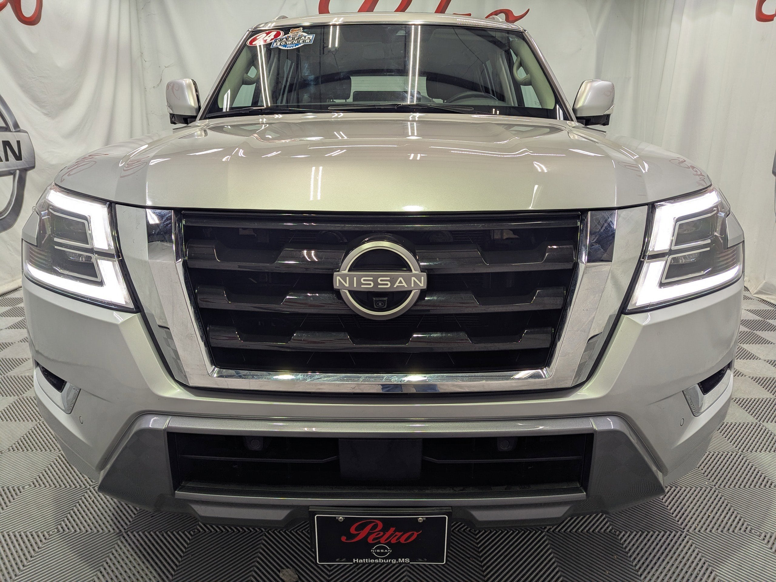 2024 Nissan Armada SL