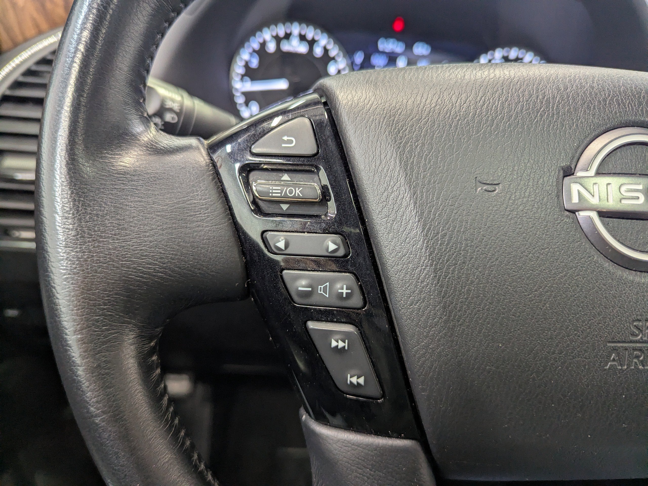 2023 Nissan Armada SL