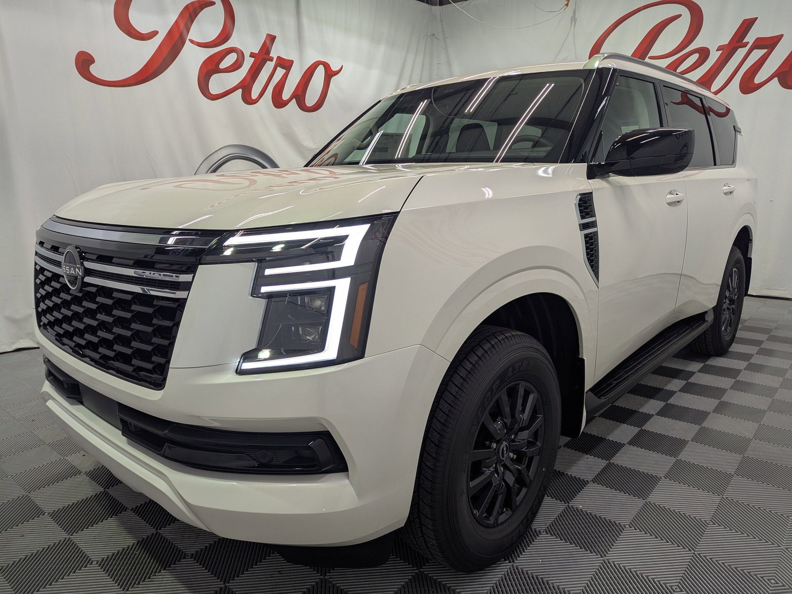 2026 Nissan Armada SV