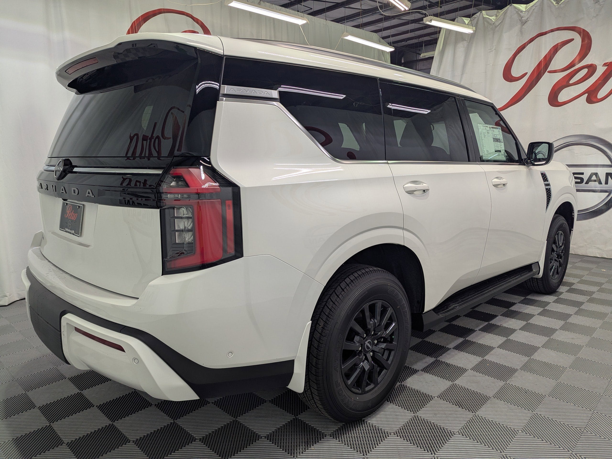 2026 Nissan Armada SV