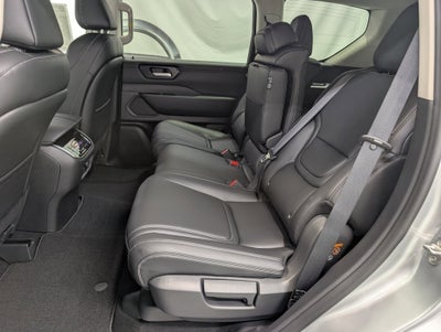 2026 Nissan Armada SV