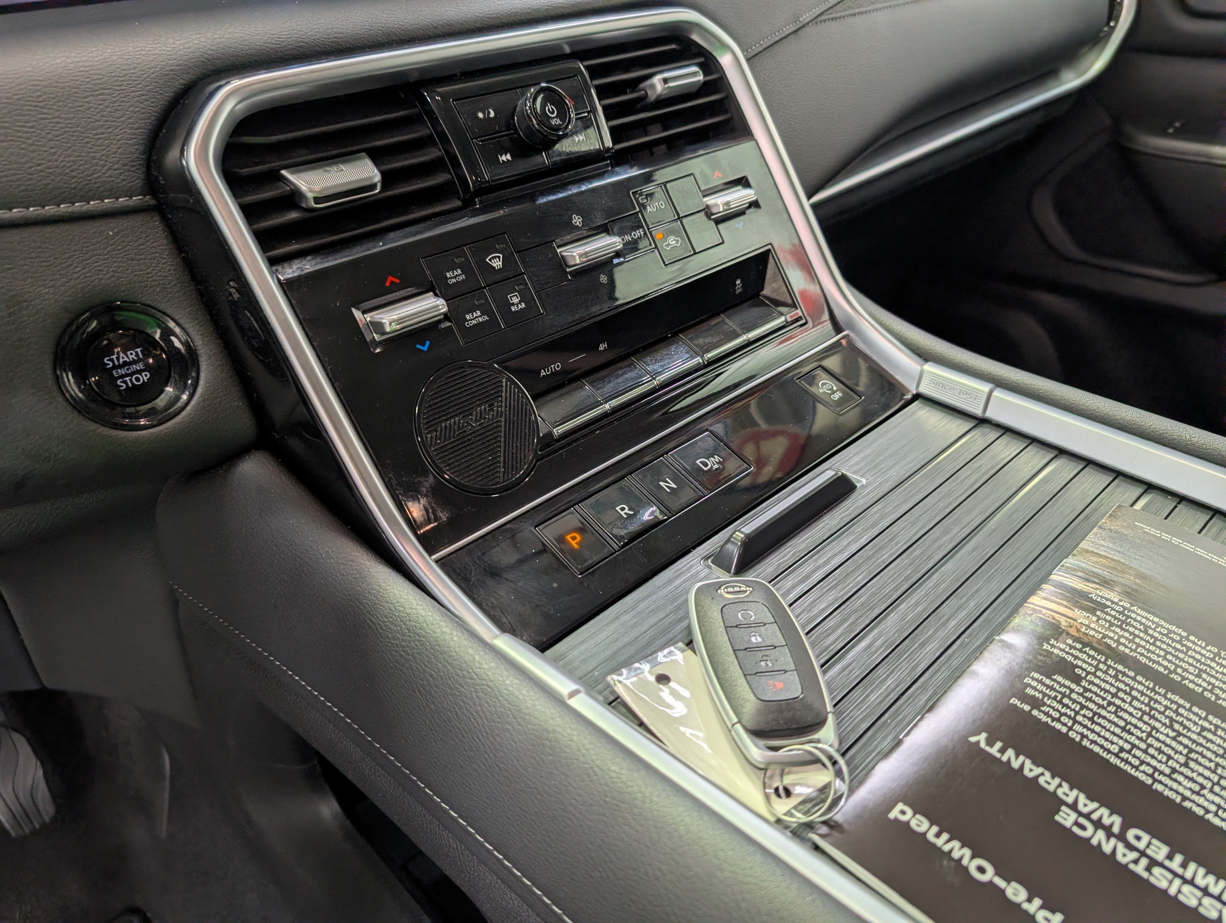 2025 Nissan Armada SV
