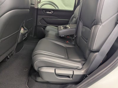 2026 Nissan Armada SV