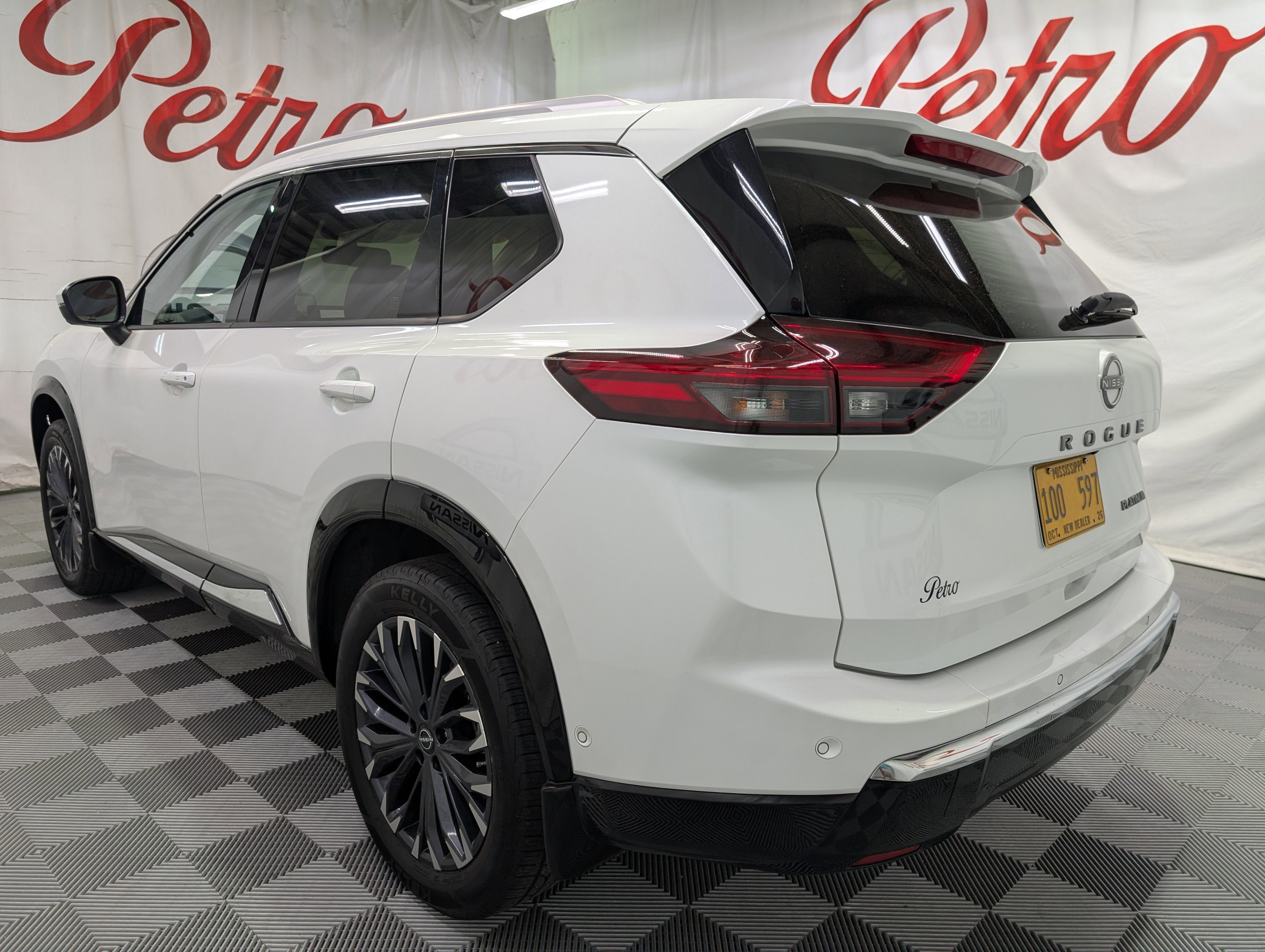 2024 Nissan Rogue Platinum