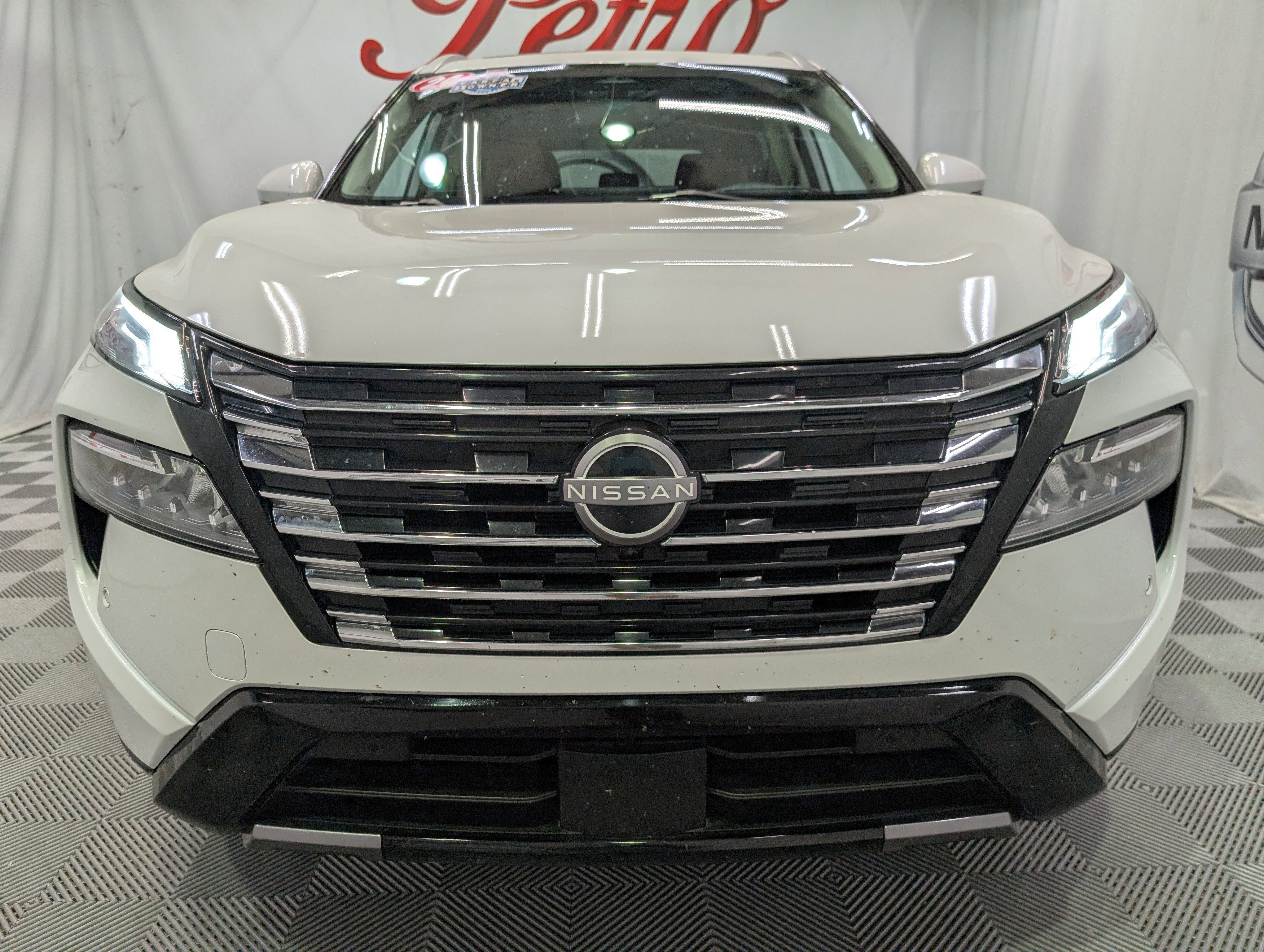 2024 Nissan Rogue Platinum