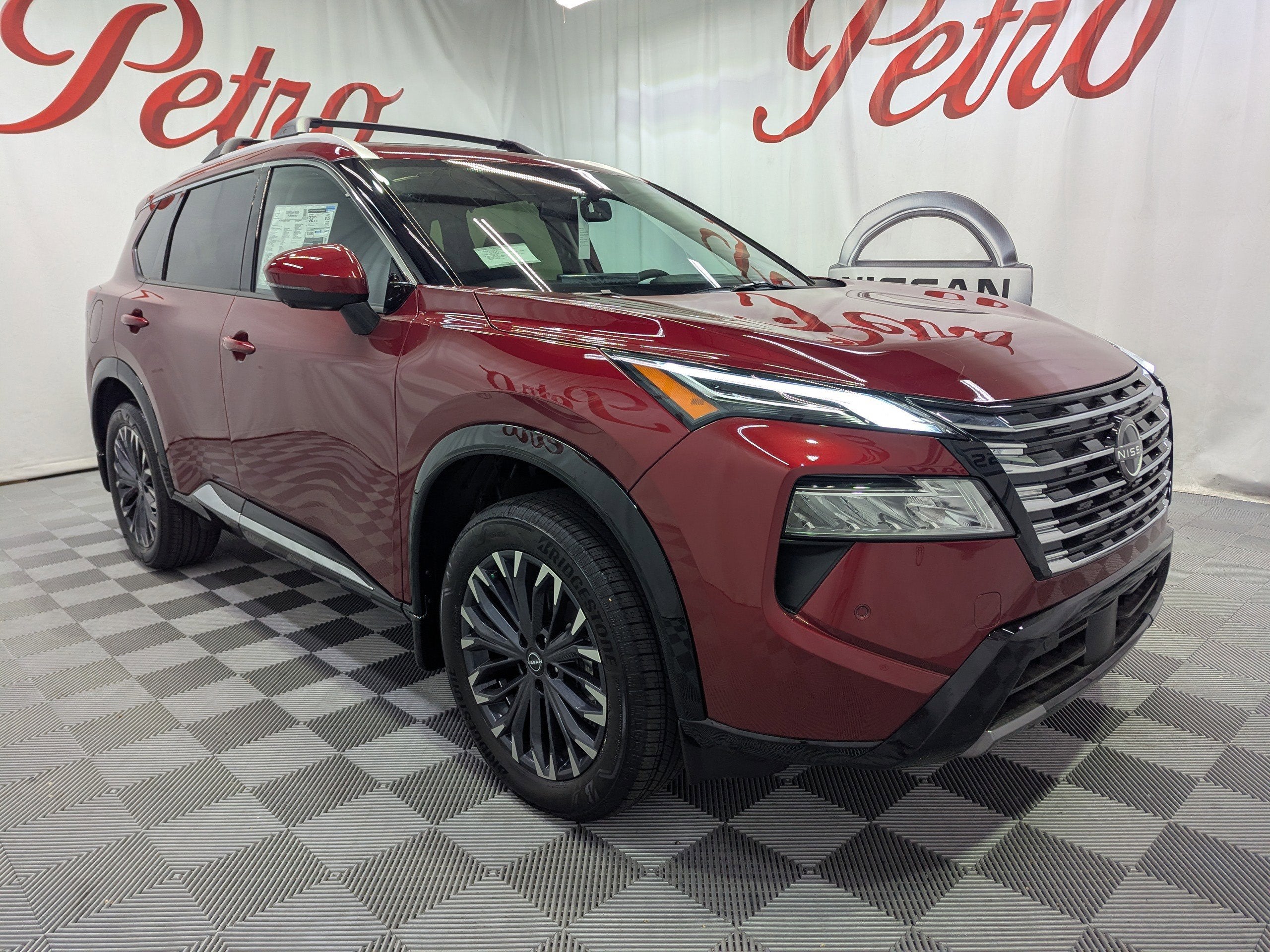 2025 Nissan Rogue Platinum