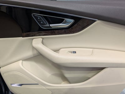 2019 Audi Q7 55 Premium Plus quattro