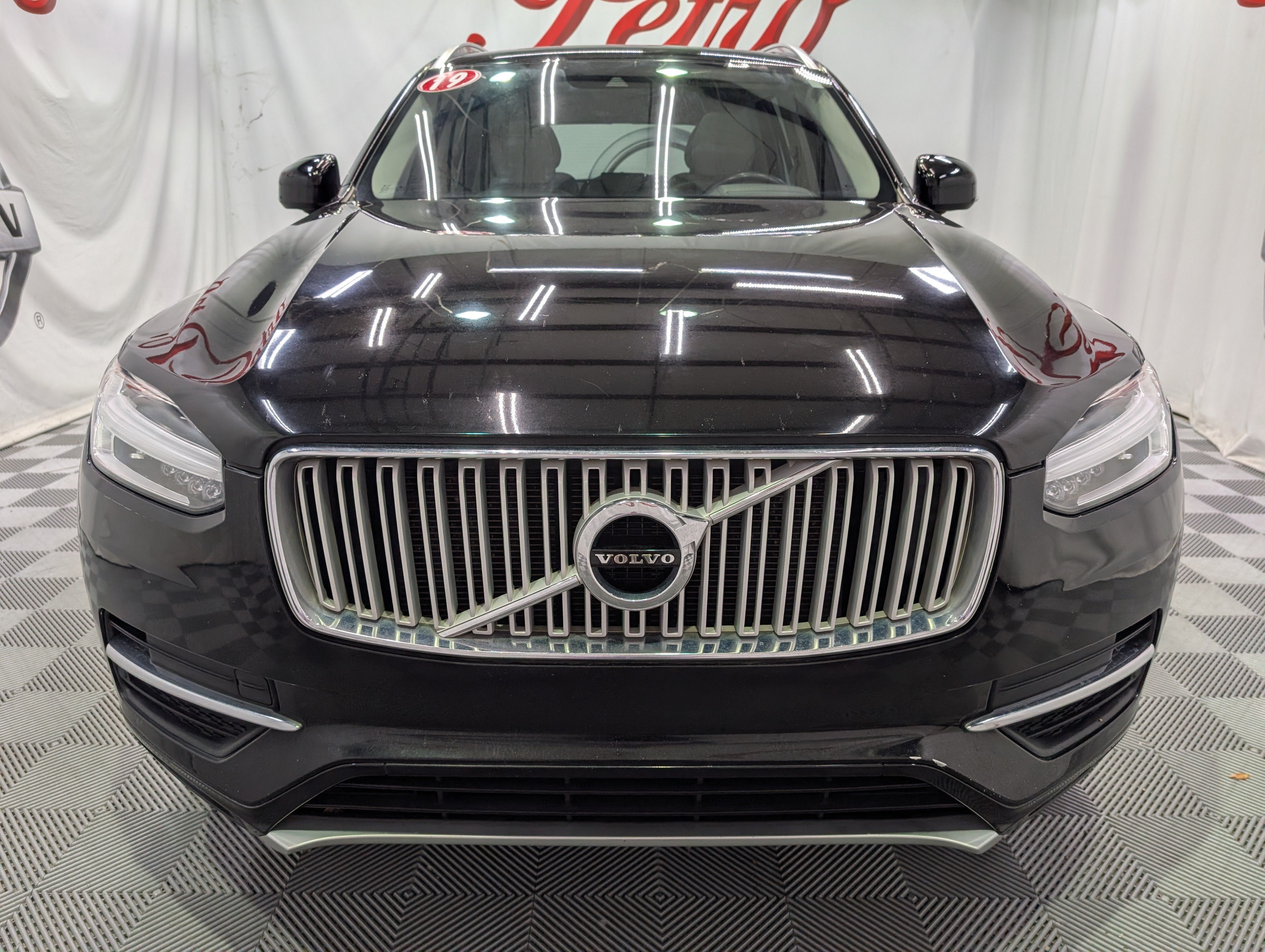 2019 Volvo XC90 T6 Inscription