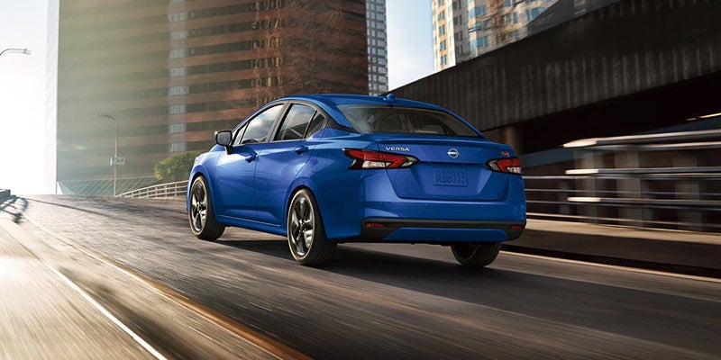 2025 Nissan Versa 1.6 SR